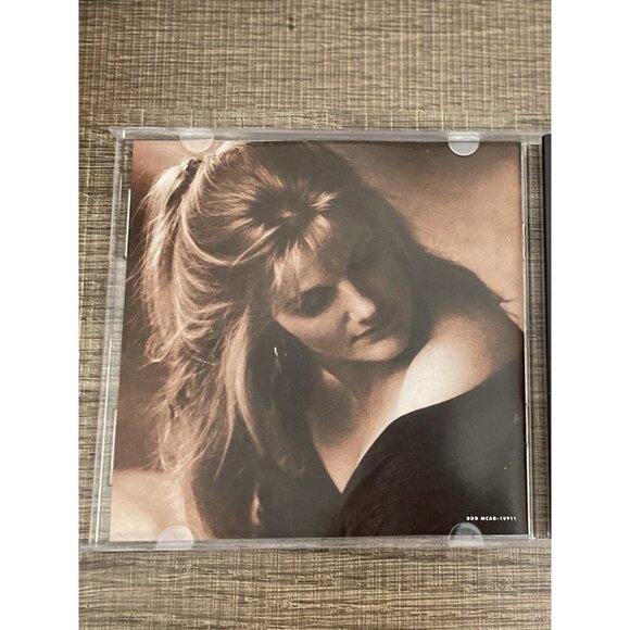 Trisha Yearwood "The Song Remembers When" CD Album Country Music - Picture 4 of 5